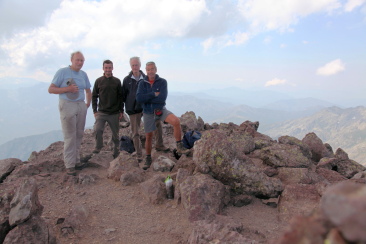 Georges, Sylvain, Arnaud et Philippe au sommet de Paglia Orba